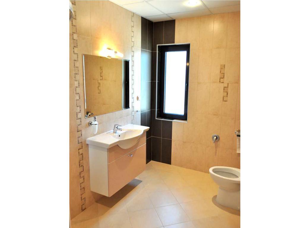 Yustina Villas Guest House Pokoj fotografie